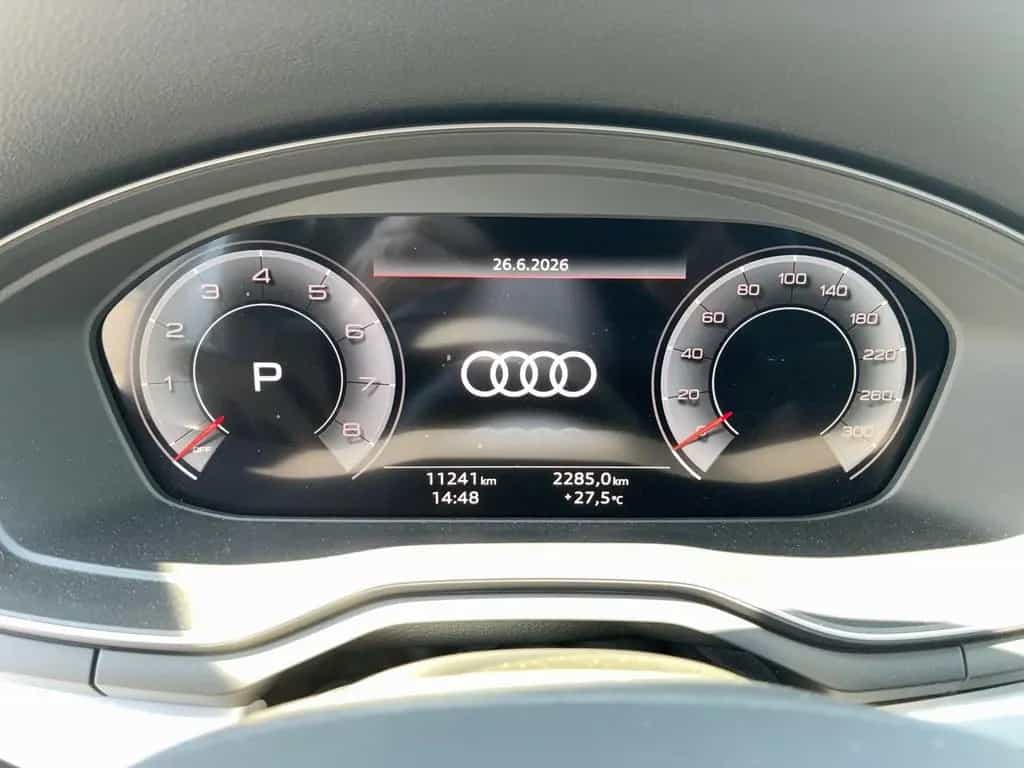 Audi A4 Avant 45 TFSI qu. S tr. LED PANO 19 AHK 360 11/2024-photo-10