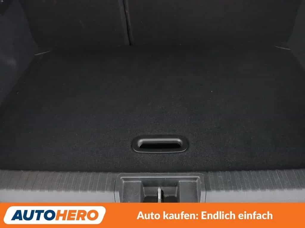 Renault Captur 1.3 TCe Intens Aut.*NAVI*LED*ACC*CAM*PDC* 06/2021-photo-17