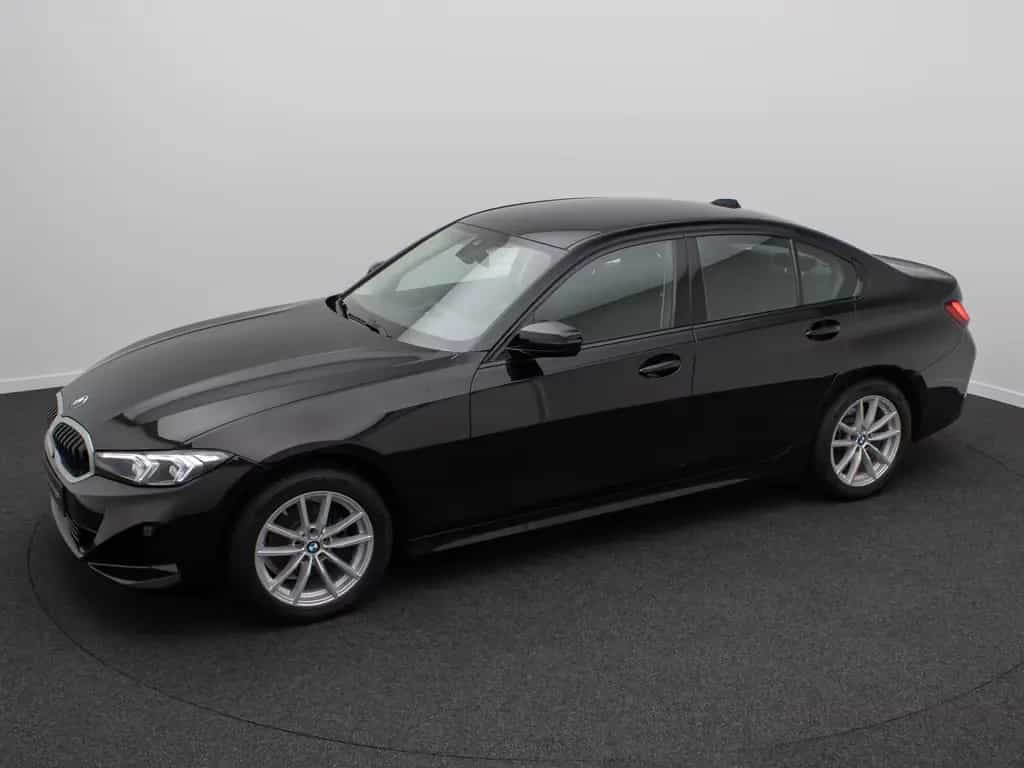 BMW 318 i GeschwindigReg DAB PDC Widscreen Cockpit+ 10/2024-photo-11