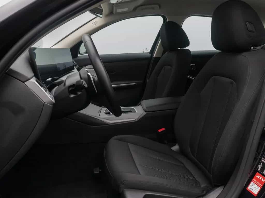 BMW 318 i GeschwindigReg DAB PDC Widscreen Cockpit+ 10/2024-photo-19