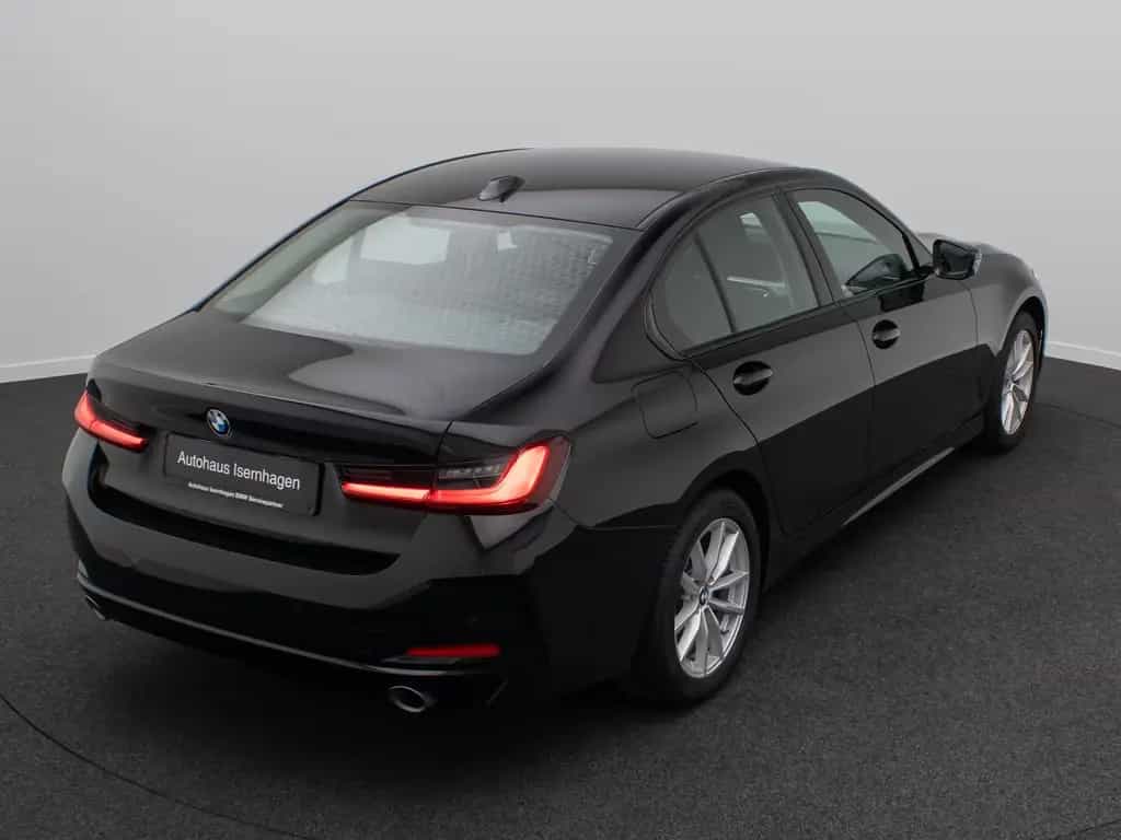 BMW 318 i GeschwindigReg DAB PDC Widscreen Cockpit+ 10/2024-photo-6