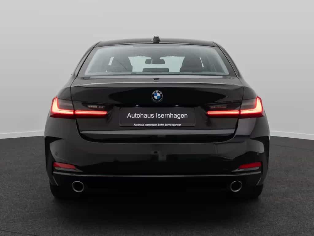 BMW 318 i GeschwindigReg DAB PDC Widscreen Cockpit+ 10/2024-photo-7