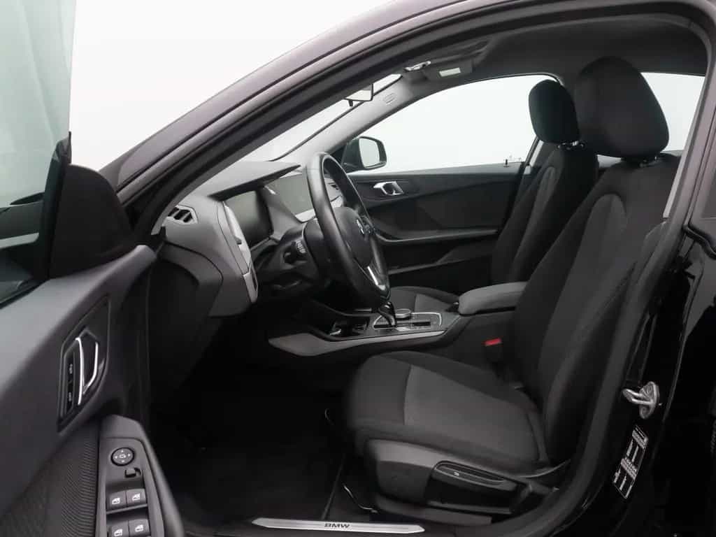 BMW 218 Gran Coupé 218i Gran Coupé DAB GeschwindigReg PDC CockpitPr 03/2024-photo-19