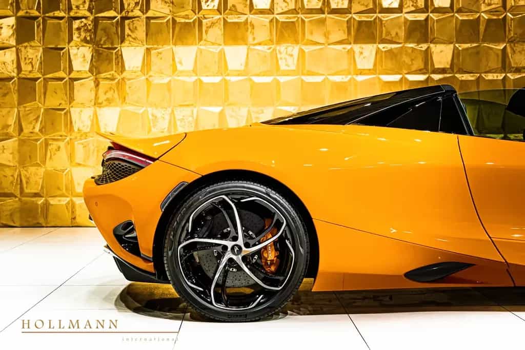 McLaren 750S Spider + LIFT + CARBON + MY2027 null-photo-19