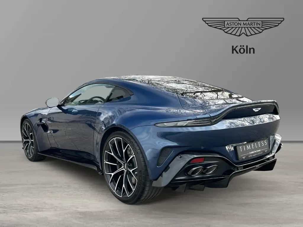 Aston Martin V8 Vantage Vantage Seychelles Blue Bowers & Wilkins 08/2024-photo-1
