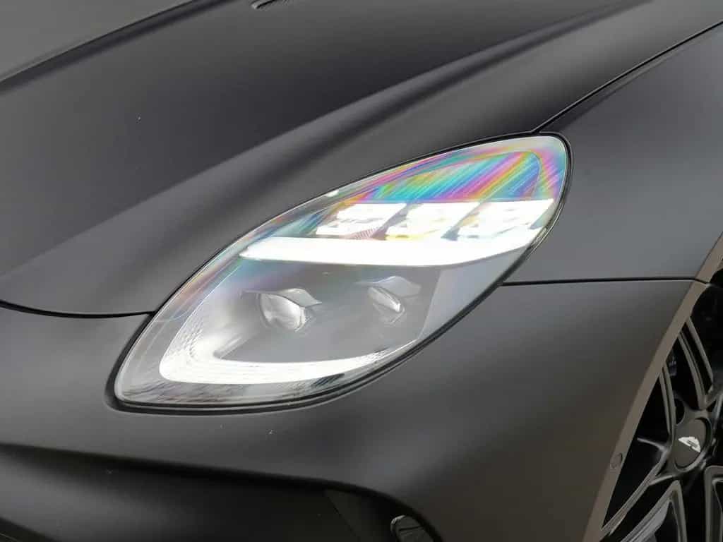 Aston Martin V8 Vantage Vantage V8 Coupe Satin Onyx Black / Onyx Black 06/2024-photo-11