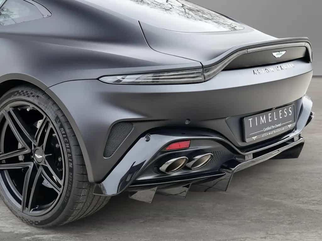 Aston Martin V8 Vantage Vantage V8 Coupe Satin Onyx Black / Onyx Black 06/2024-photo-12