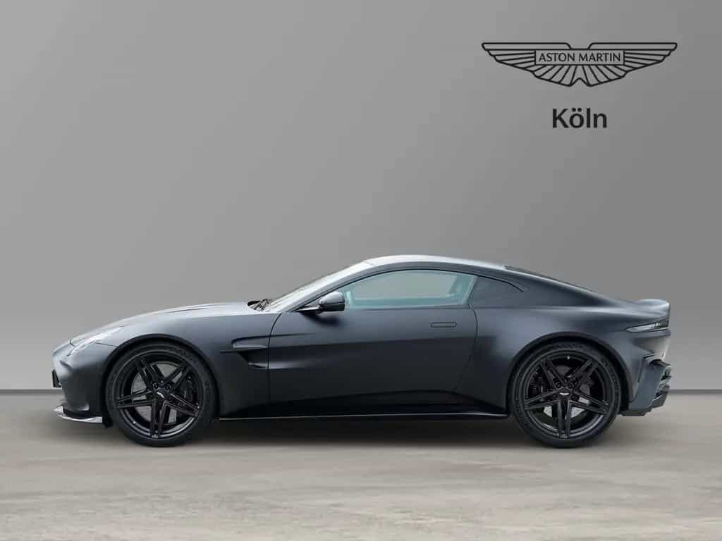 Aston Martin V8 Vantage Vantage V8 Coupe Satin Onyx Black / Onyx Black 06/2024-photo-6