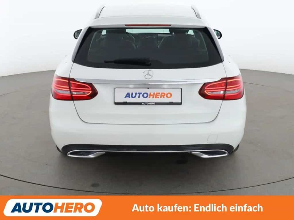 Mercedes-Benz C 180 C-Klasse C 180 T Avantgarde Aut.*NAV*LED*TEMPO* 09/2019-photo-4