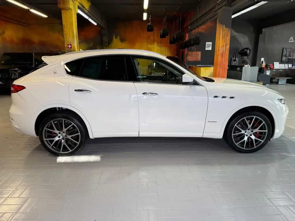 Maserati Levante S Q4~PANO~KAMERA 360~HARMAN&KARDON~SOFT 04/2018-photo-7