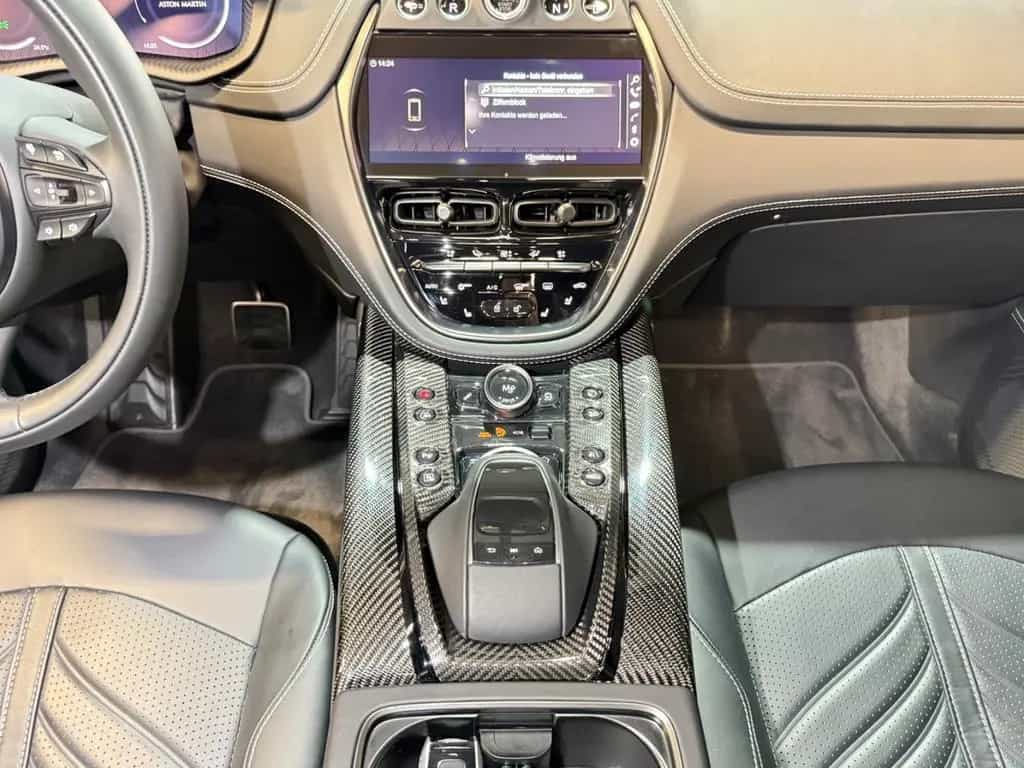 Aston Martin DBX 4.0 V8 FULL CARBON~PANO~KAMERA 360°~23" 11/2023-photo-17