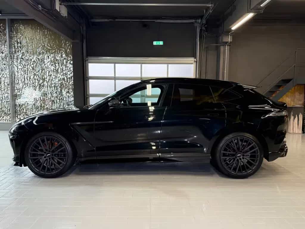 Aston Martin DBX 4.0 V8 FULL CARBON~PANO~KAMERA 360°~23" 11/2023-photo-3