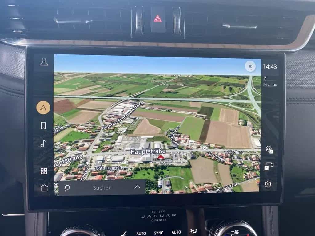 Jaguar F-Pace / P550 SVR ACC+AHK+LED+Navi+SD+SHZ+360+LM 05/2022-photo-18