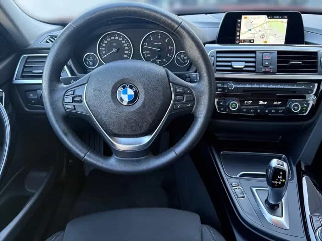 BMW 330 d Sport Line Touring ++AHK!+SUNSET ORANGE! 05/2018-photo-9