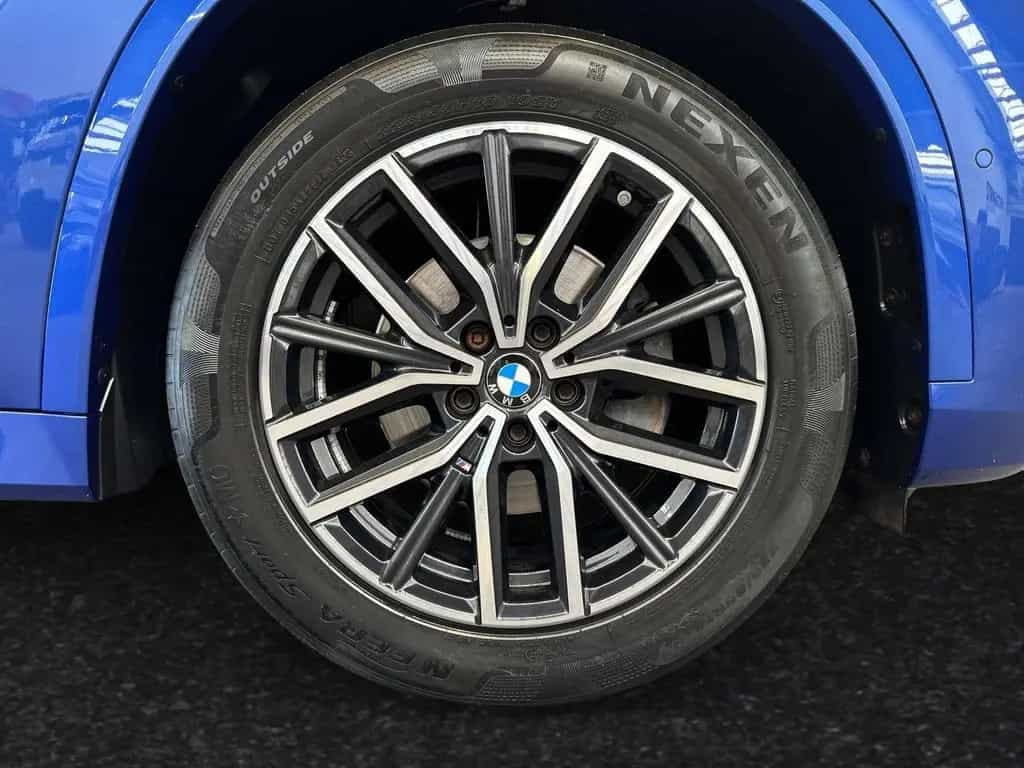 BMW X1 sDrive18i M Sport|AHK|DrivingAssistant 10/2022-photo-3