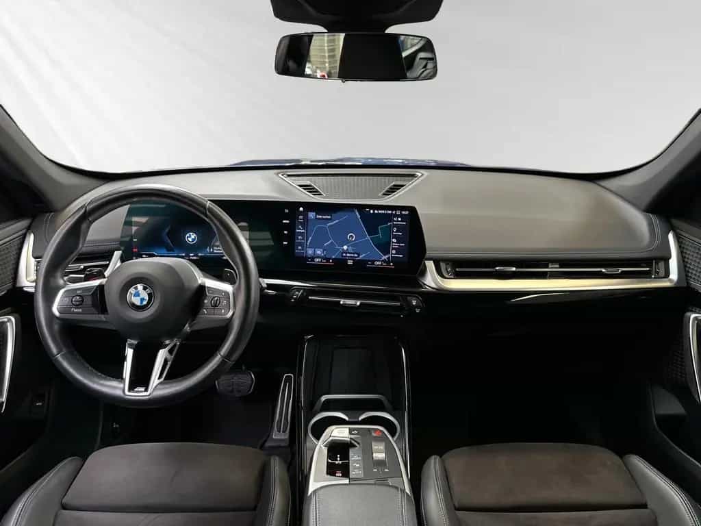 BMW X1 sDrive18i M Sport|AHK|DrivingAssistant 10/2022-photo-8