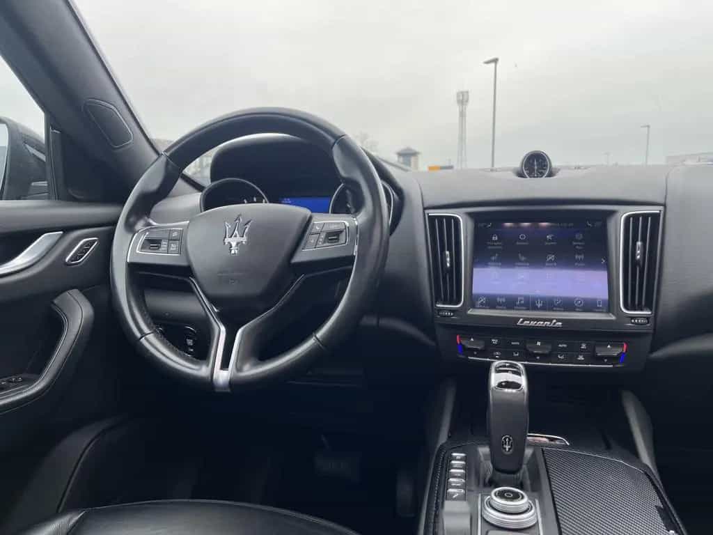 Maserati Levante SQ4 DIESEL 3.0 4WD/ 21°/ SCHIEBEDACH/ 12/2020-photo-21
