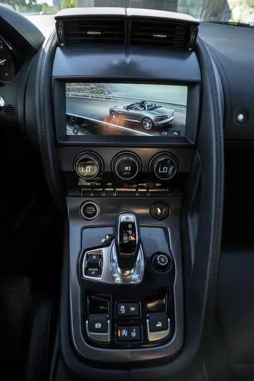 Jaguar F-Type 3.0 L V6 RWD Kompressor Automatik 07/2019-photo-16