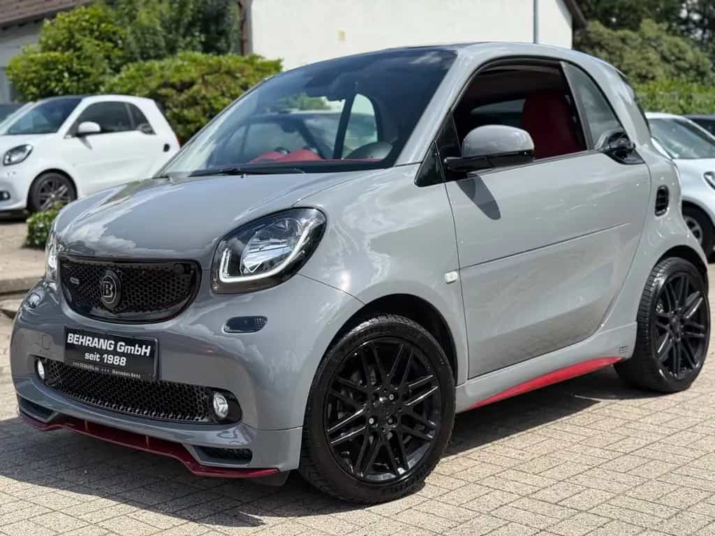 Smart ForTwo BRABUS*PANORAMA*JBL*KAMERA*TAILOR-MADE* 10/2017-photo-0