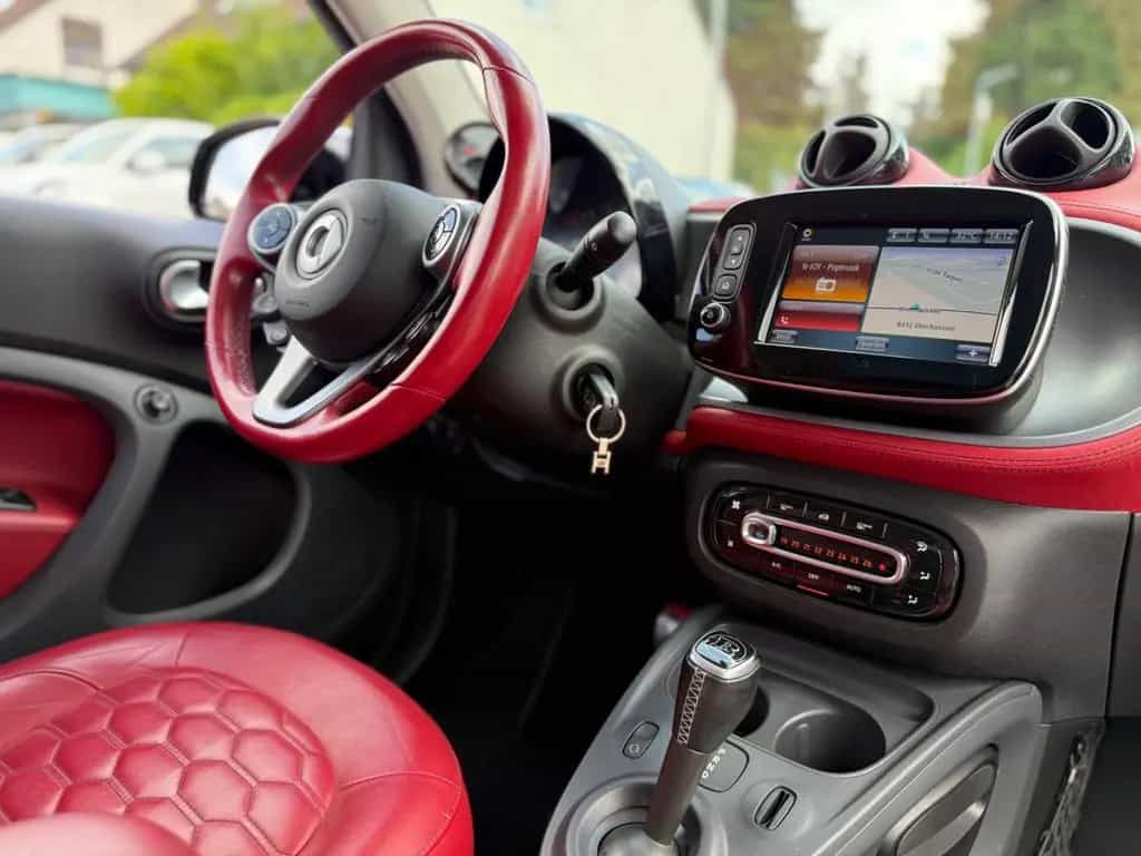 Smart ForTwo BRABUS*PANORAMA*JBL*KAMERA*TAILOR-MADE* 10/2017-photo-10