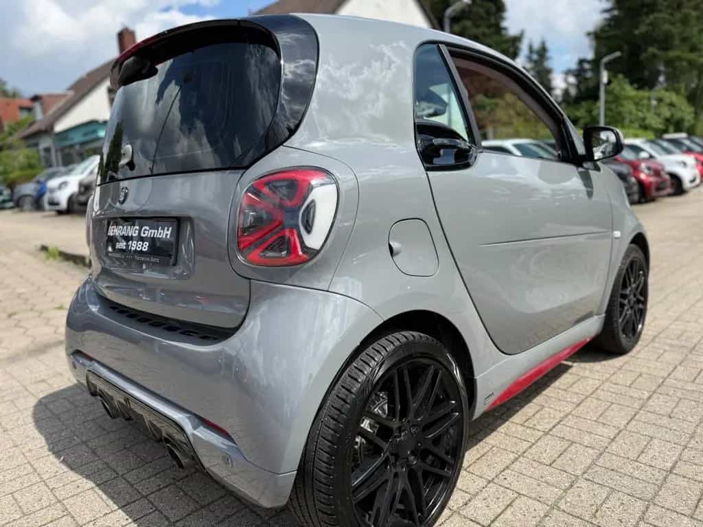 Smart ForTwo BRABUS*PANORAMA*JBL*KAMERA*TAILOR-MADE* 10/2017-photo-25