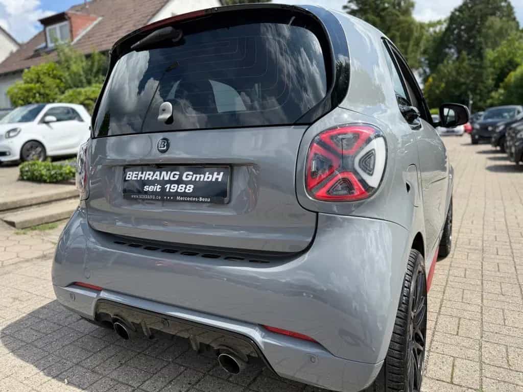 Smart ForTwo BRABUS*PANORAMA*JBL*KAMERA*TAILOR-MADE* 10/2017-photo-26