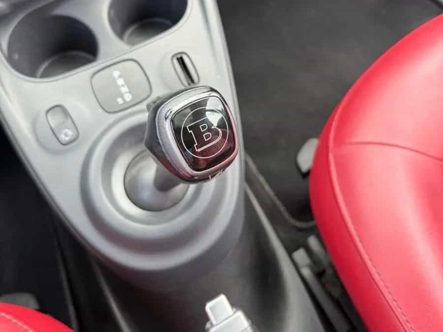 Smart ForTwo BRABUS*PANORAMA*JBL*KAMERA*TAILOR-MADE* 10/2017-photo-3