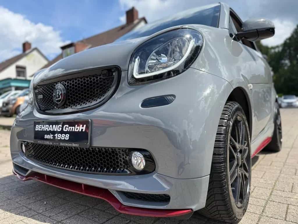 Smart ForTwo BRABUS*PANORAMA*JBL*KAMERA*TAILOR-MADE* 10/2017-photo-42