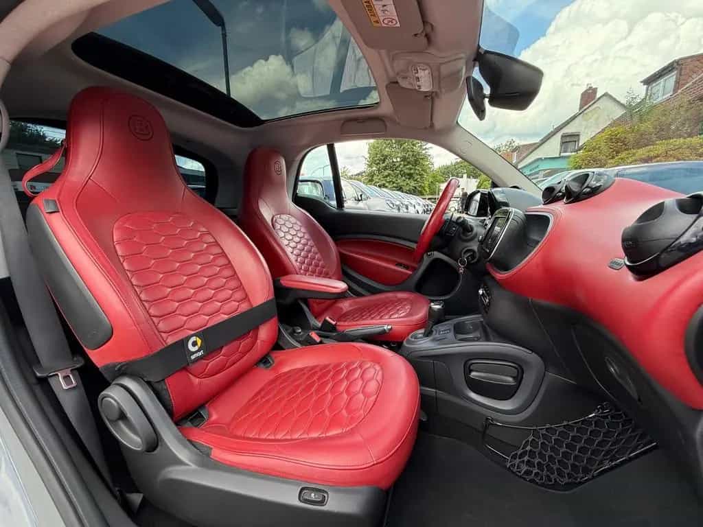 Smart ForTwo BRABUS*PANORAMA*JBL*KAMERA*TAILOR-MADE* 10/2017-photo-6