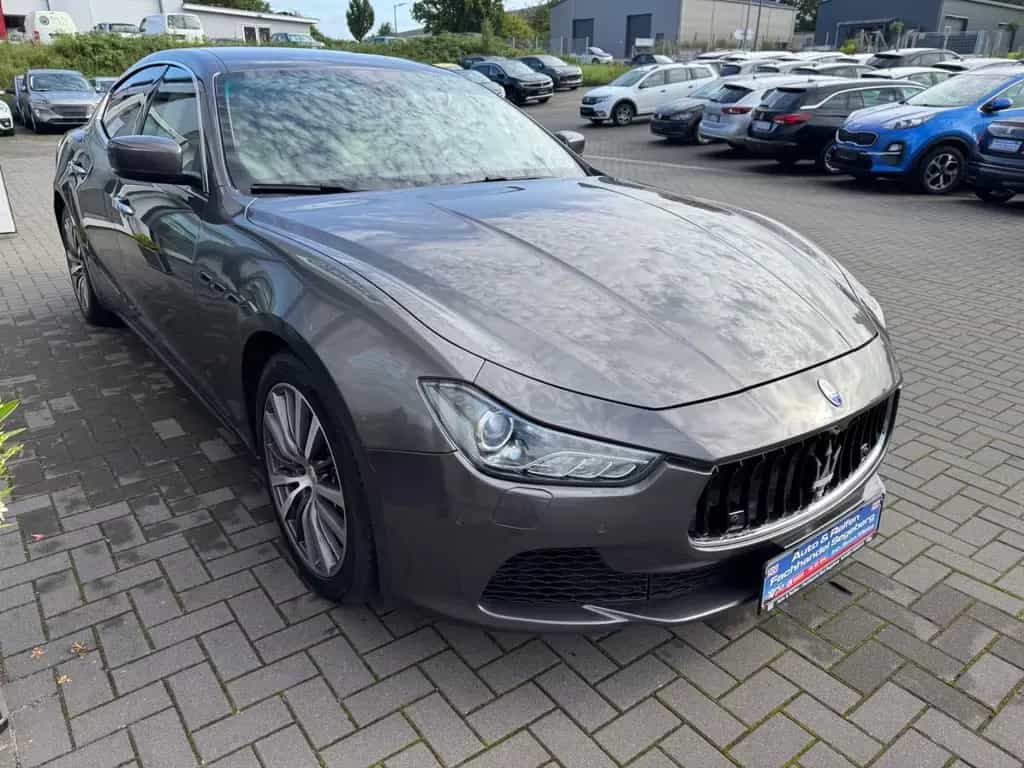 Maserati Ghibli S 3.0 V6 Q4 Automatik*XENON*LEDER 09/2016-photo-2