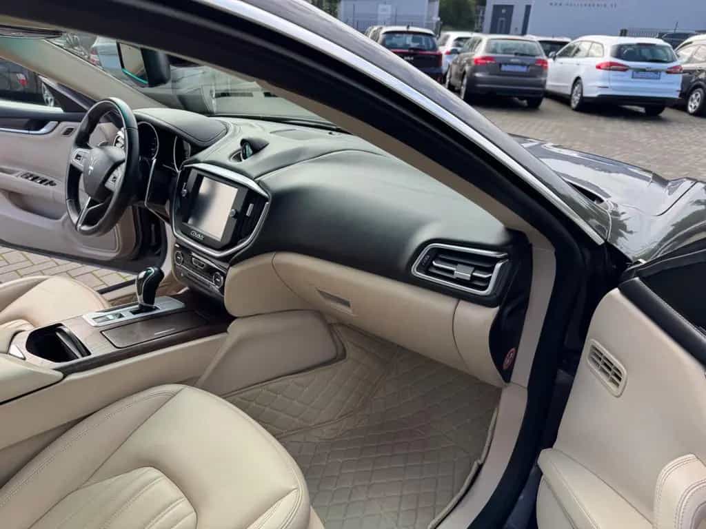 Maserati Ghibli S 3.0 V6 Q4 Automatik*XENON*LEDER 09/2016-photo-21