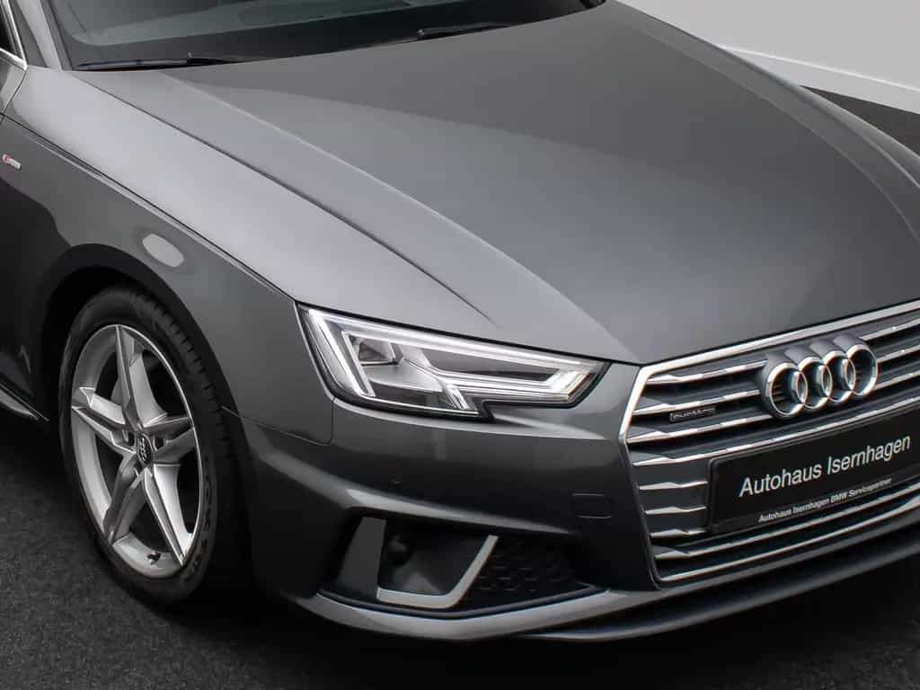 Audi A4 quattro SLine Kamera DAB Massage Panorama 18" 01/2019-photo-16