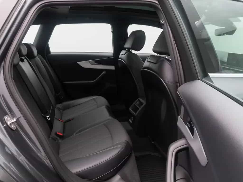 Audi A4 quattro SLine Kamera DAB Massage Panorama 18" 01/2019-photo-25