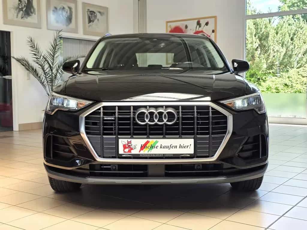 Audi Q3 quattro 190 PS/1.Hd/LED/ 07/2019-photo-1