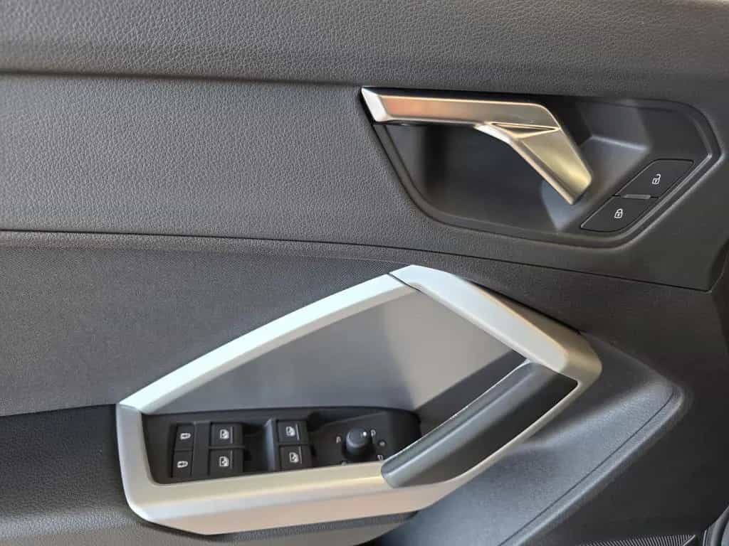 Audi Q3 quattro 190 PS/1.Hd/LED/ 07/2019-photo-10