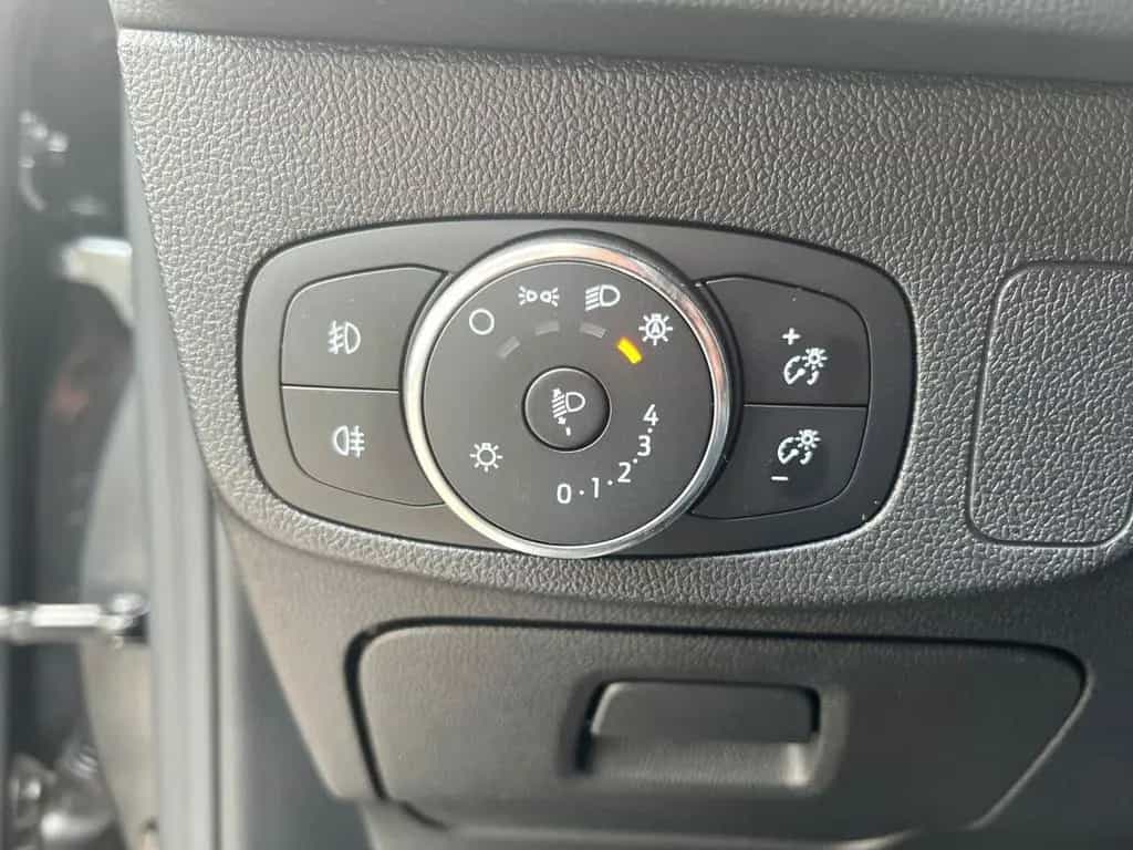 Ford Focus ST-LINE X LED+Navi+Winterpaket+Kamera 07/2020-photo-16
