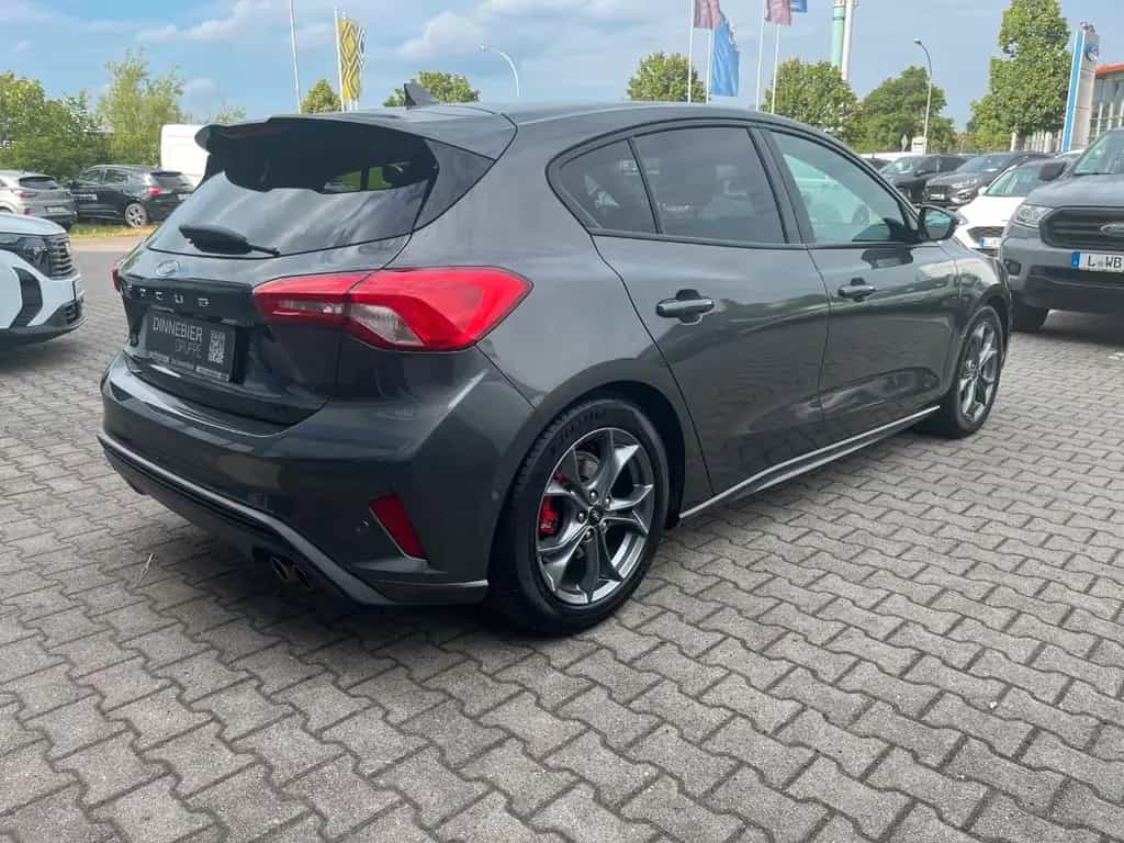 Ford Focus ST-LINE X LED+Navi+Winterpaket+Kamera 07/2020-photo-5