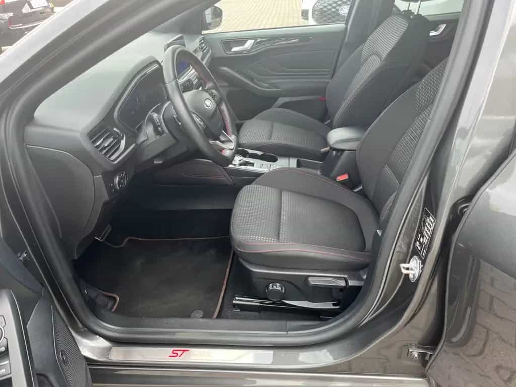 Ford Focus ST-LINE X LED+Navi+Winterpaket+Kamera 07/2020-photo-8