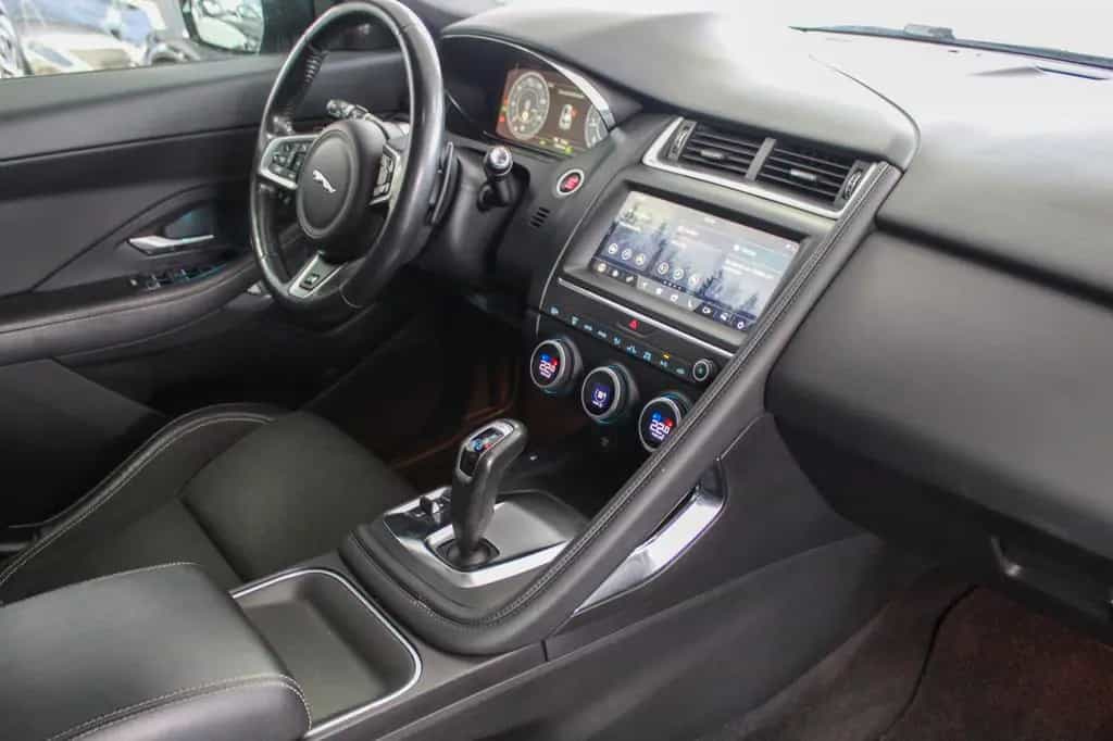 Jaguar E-Pace D150 AWD R-Dynamik Pano Kamera 2.Hd 08/2019-photo-13