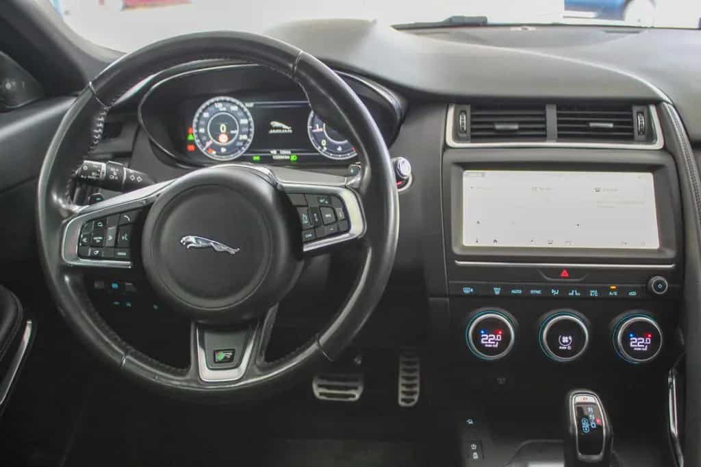 Jaguar E-Pace D150 AWD R-Dynamik Pano Kamera 2.Hd 08/2019-photo-14