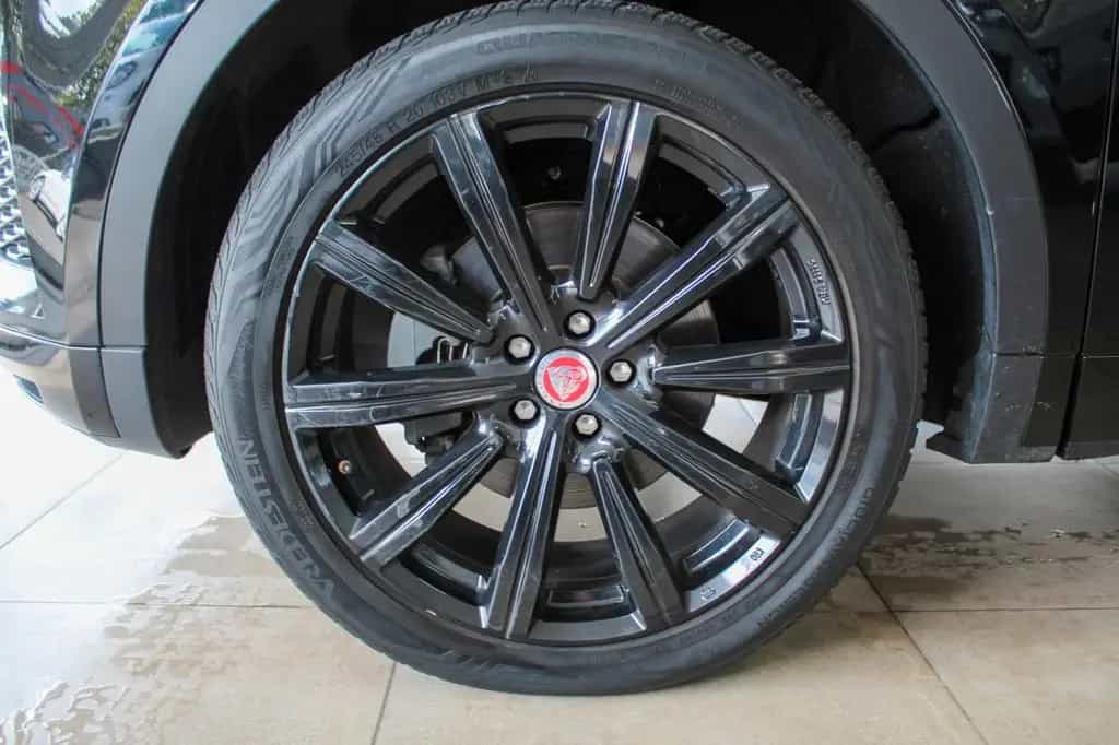 Jaguar E-Pace D150 AWD R-Dynamik Pano Kamera 2.Hd 08/2019-photo-17