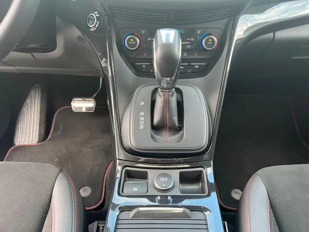 Ford Kuga ST-Line Xenon+Glasdach+AHK+Navigation 11/2017-photo-11