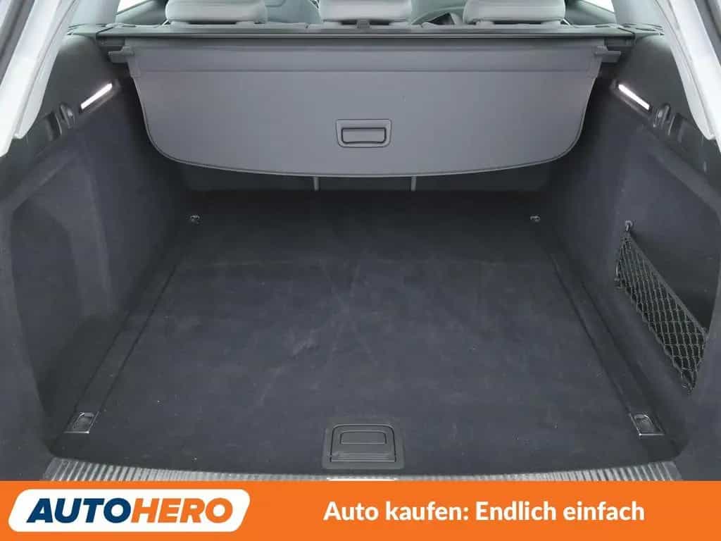 Audi A4 1.4 TFSI ACT  *NAVI*XENON*LIMITER*PDC*SHZ* 03/2018-photo-17