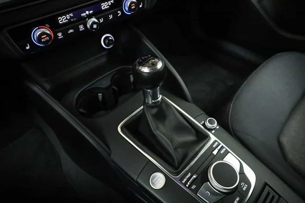 Audi A3 Sportback 30 TDI Navi, Stndhzg, PDC, SHZ 06/2019-photo-14