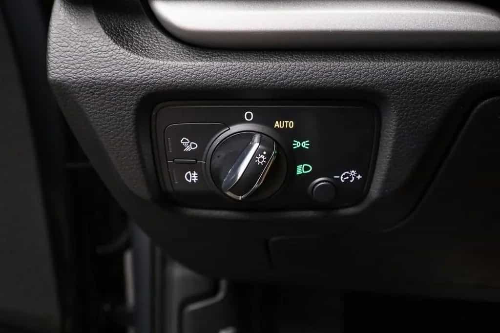 Audi A3 Sportback 30 TDI Navi, Stndhzg, PDC, SHZ 06/2019-photo-16