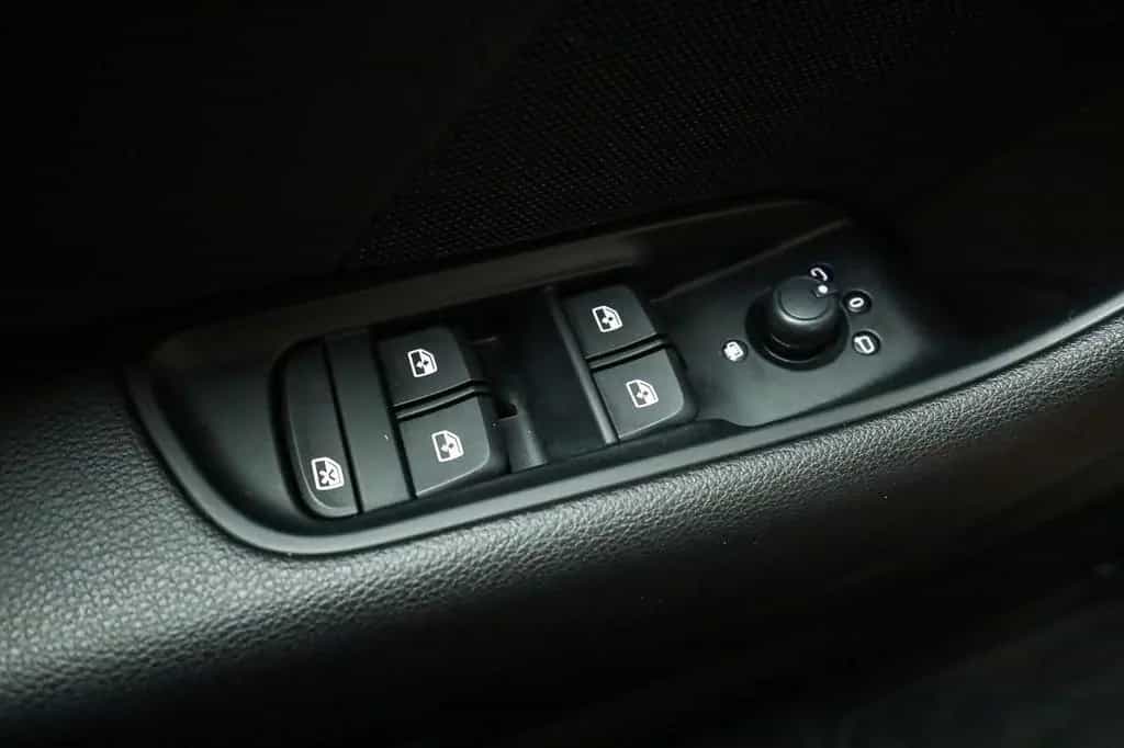 Audi A3 Sportback 30 TDI Navi, Stndhzg, PDC, SHZ 06/2019-photo-17