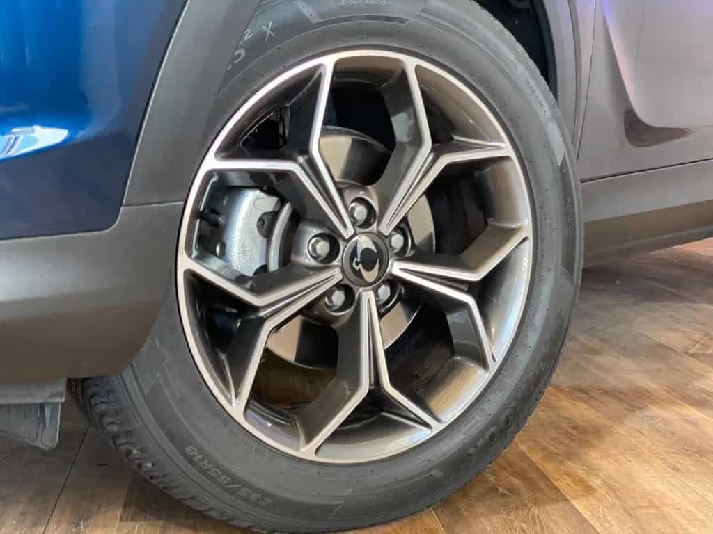 Ssangyong Korando Sapphire AT 2WD+Leder+LED+ACC+NAVI 01/2022-photo-4