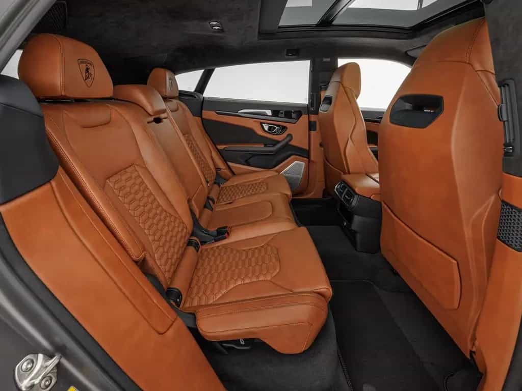 Lamborghini Urus 06/2022-photo-15