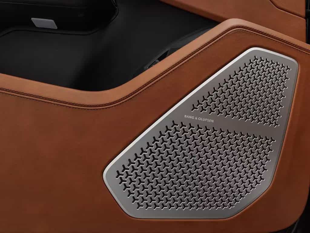 Lamborghini Urus 06/2022-photo-18
