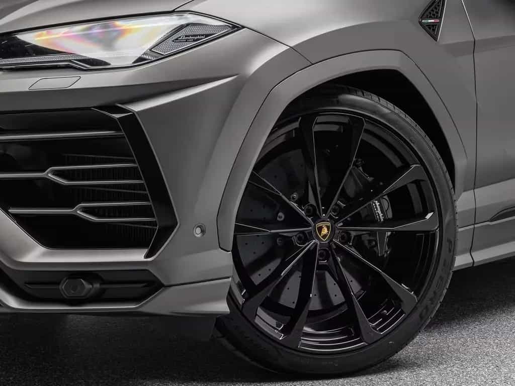 Lamborghini Urus 06/2022-photo-20
